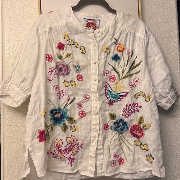 Johnny Was Jessi Shirred Yoke Linen Blouse 100% Linen Size XS - Picture 3 of 8